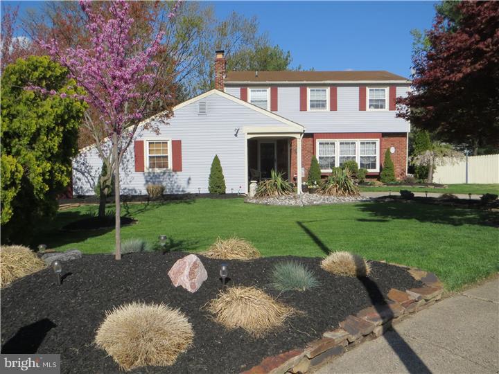 7 Colonial Court Clementon, NJ 08021 - Photo 2 of 25 Gallery Image 2