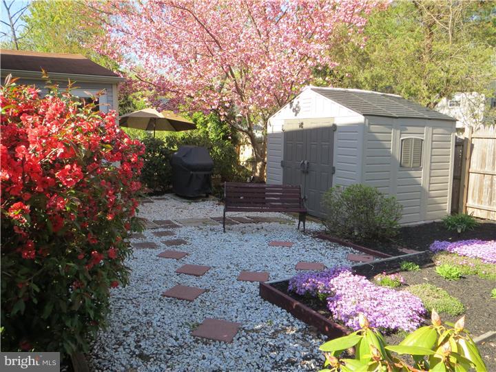 7 Colonial Court Clementon, NJ 08021 - Photo 21 of 25 Gallery Image 21