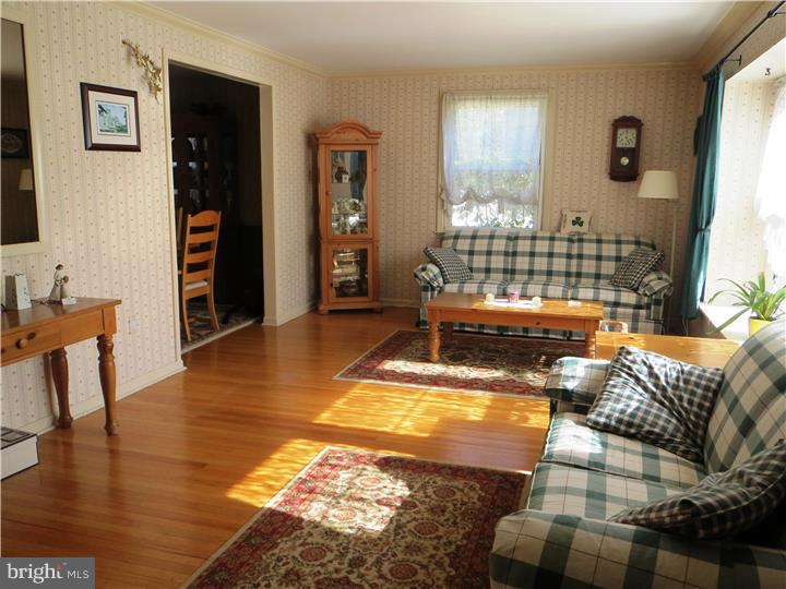 7 Colonial Court Clementon, NJ 08021 - Photo 6 of 25 Gallery Image 6
