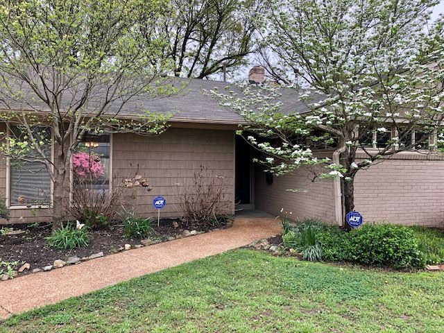 4801 Dee Road Memphis, TN 38117 - Photo 4 of 24