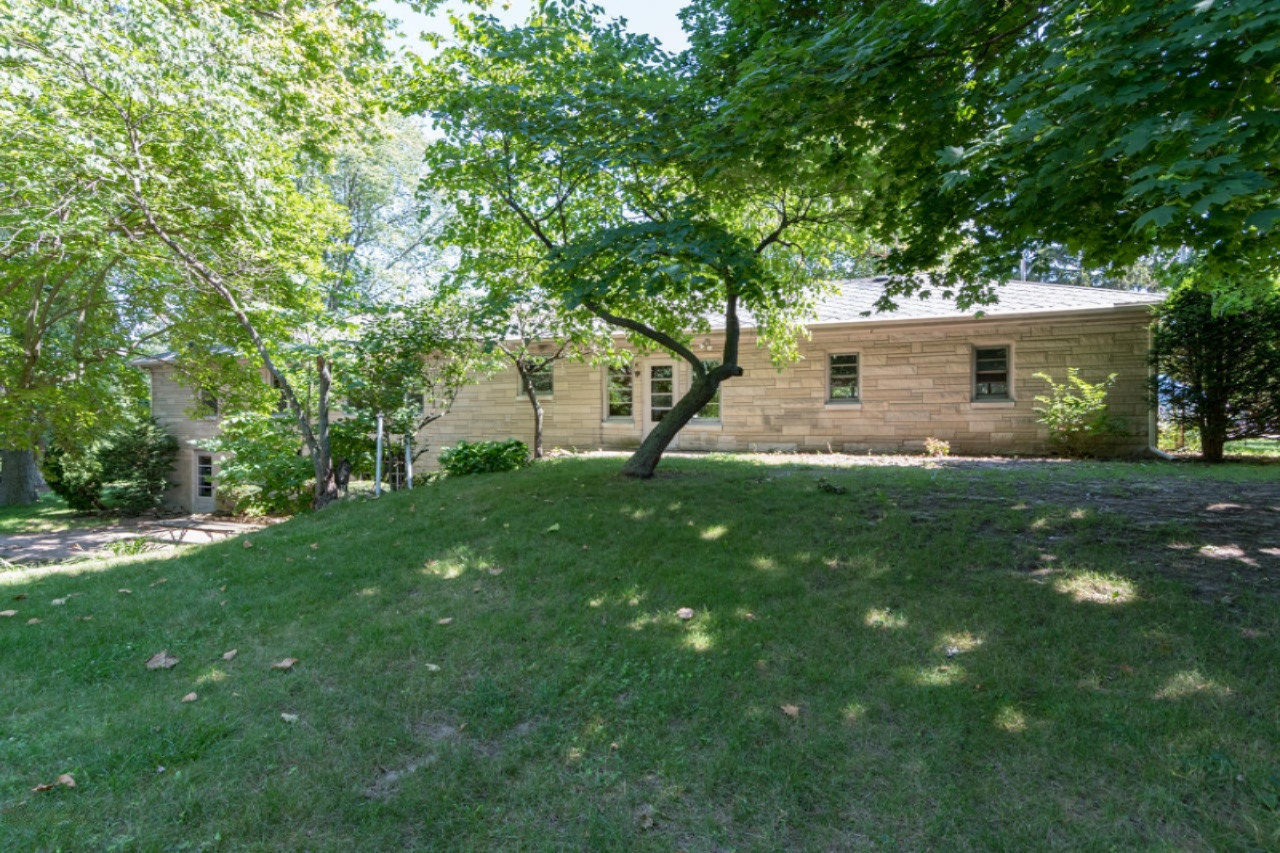 3038 Niles Road St. Joseph, MI 49085 - Photo 17 of 23 Niles St-18