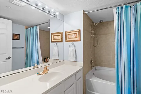 $169,899 | 4135 Residence Drive, Unit 612, Fort Myers, FL 33901