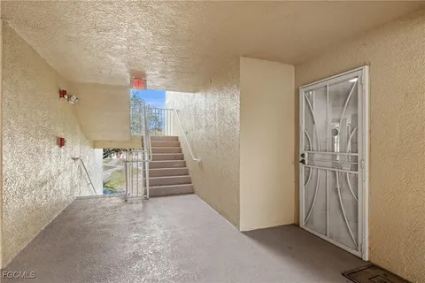 $169,899 | 4135 Residence Drive, Unit 612, Fort Myers, FL 33901