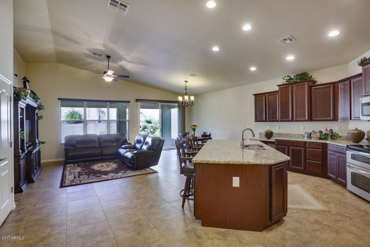 20760 West White Rock Road Buckeye, AZ 85396 - Photo 25 of 33 20670-West-White-Rock-Road-34