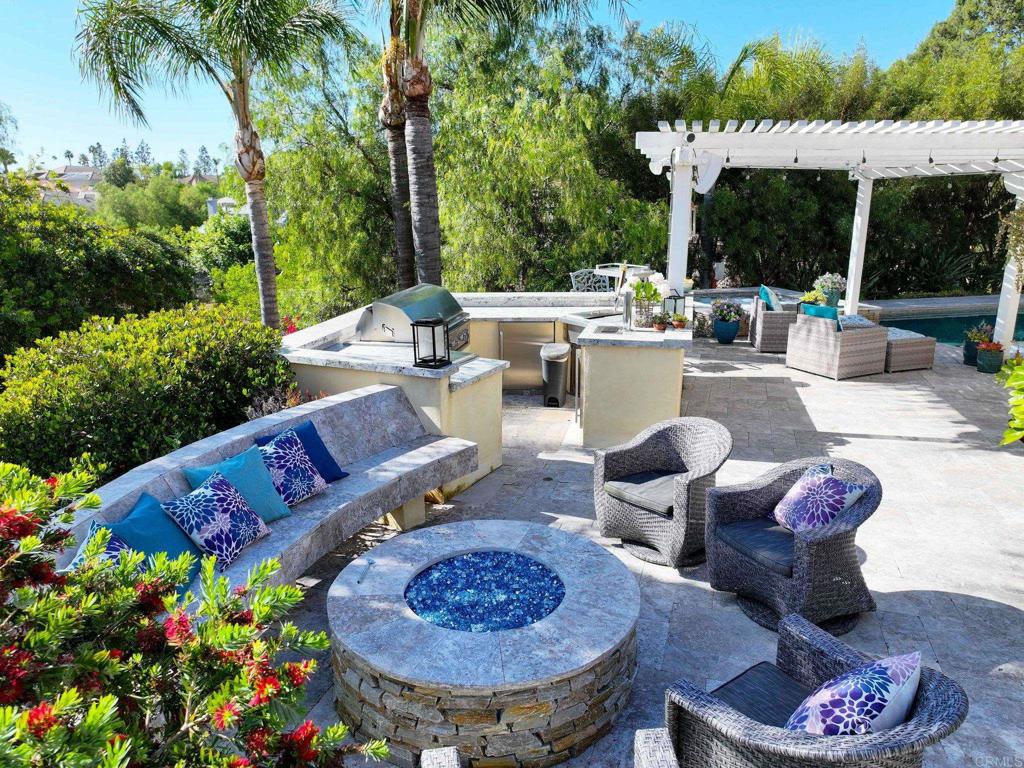 13348 Old Winery Road Poway, CA 92064 - Photo 15 of 63