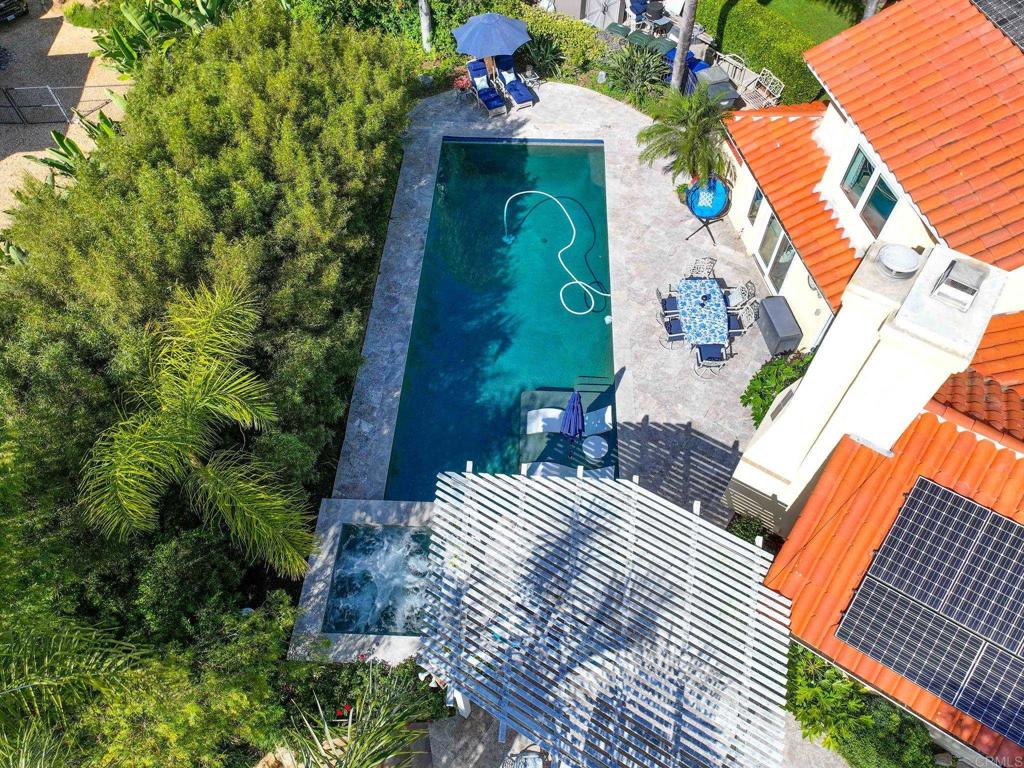 13348 Old Winery Road Poway, CA 92064 - Photo 16 of 63