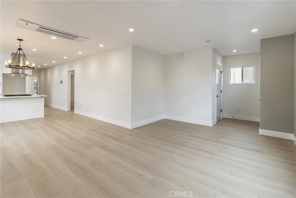 2709 Ritchie Street Oakland, CA 94605 - Photo 8 of 33