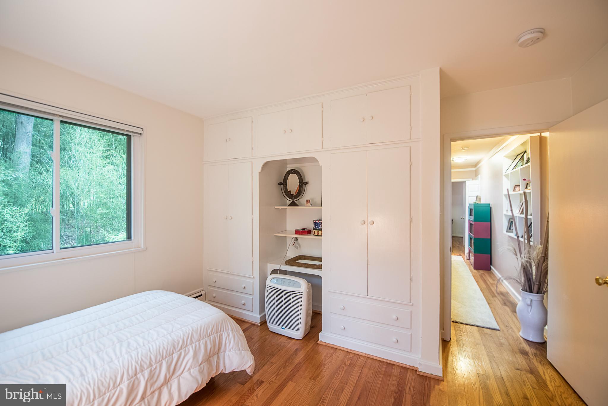 3806 Pleasant Ridge Road Annandale, VA 22003 - Photo 19 of 27 Bedroom - See Virtual Tour