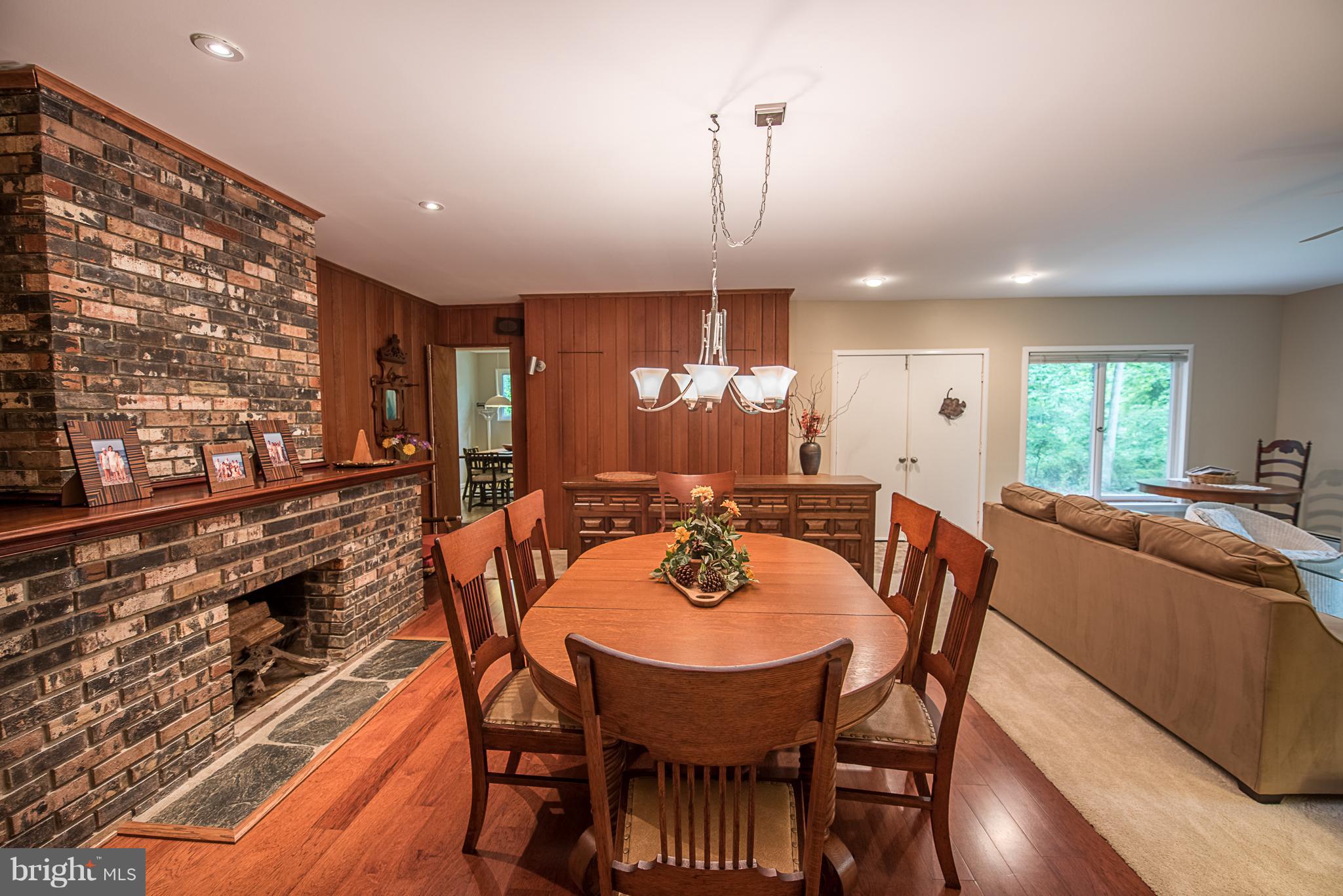 3806 Pleasant Ridge Road Annandale, VA 22003 - Photo 8 of 27 Dining Room - See Virtual Tour