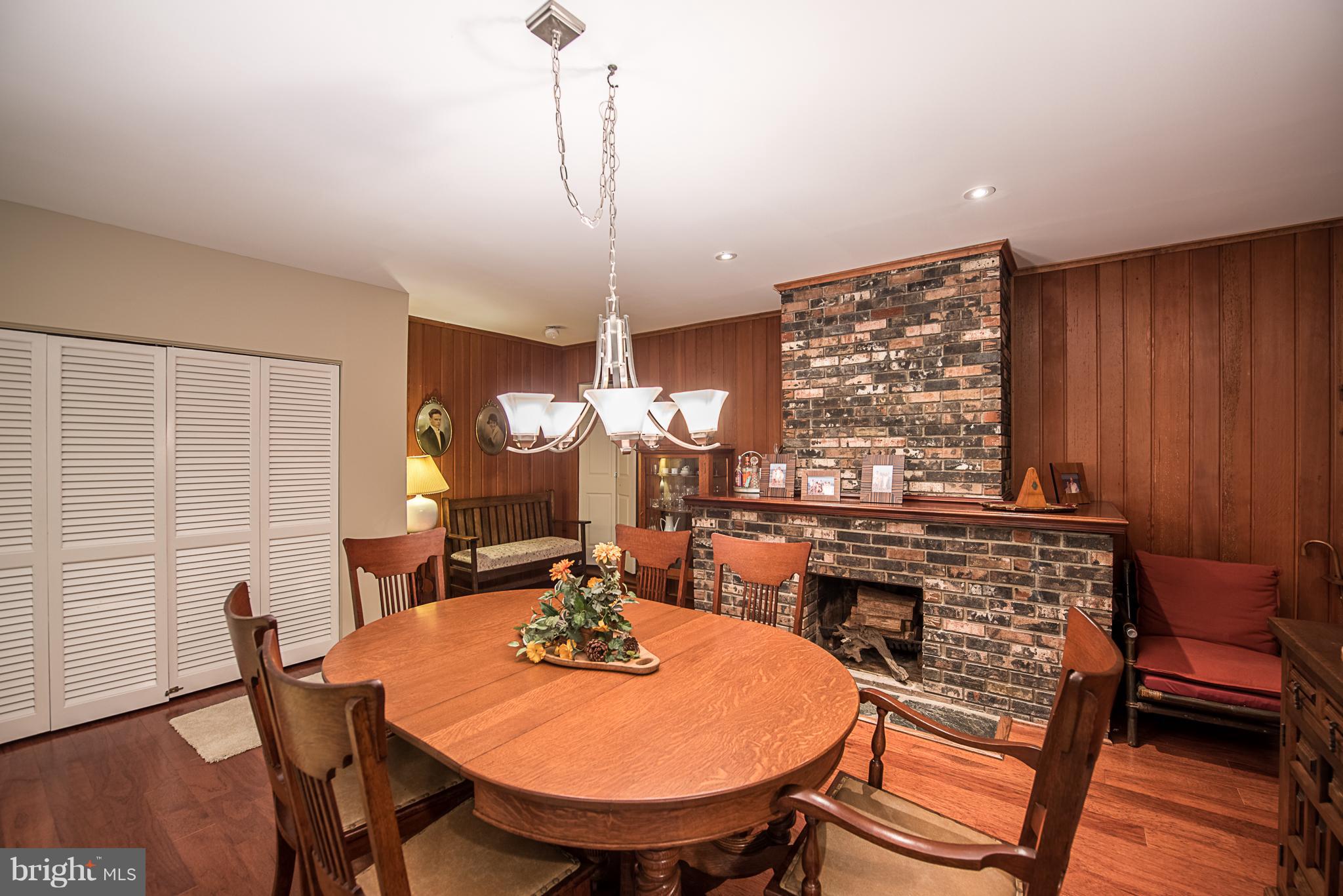 3806 Pleasant Ridge Road Annandale, VA 22003 - Photo 10 of 27 Dining Room - See Virtual Tour