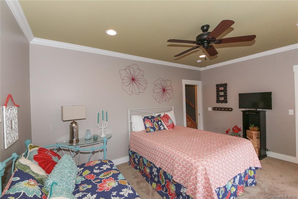 167 Old Still Road Hendersonville, NC 28739 - Photo 15 of 24 Gallery Image 15