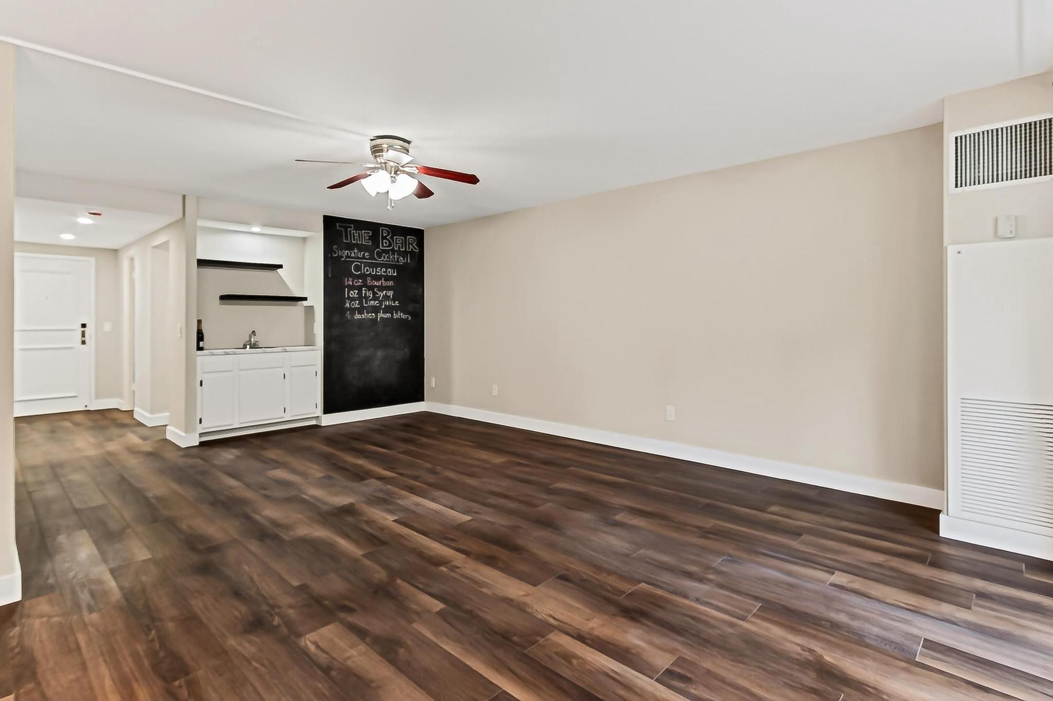 6101 Edsall Road, Unit 312 Alexandria, VA 22304 - Photo 11 of 78 Living Room with Wet Bar