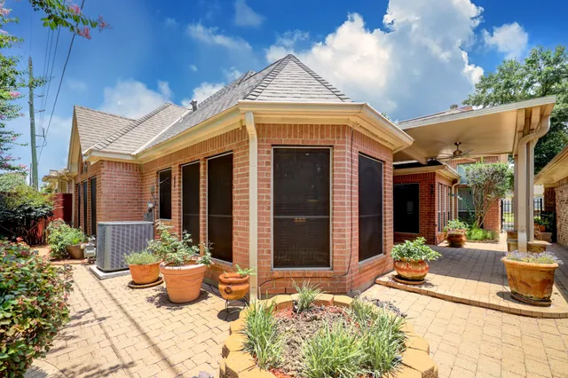 $2,300 | 16403 Knightrider Drive, Spring, TX 77379