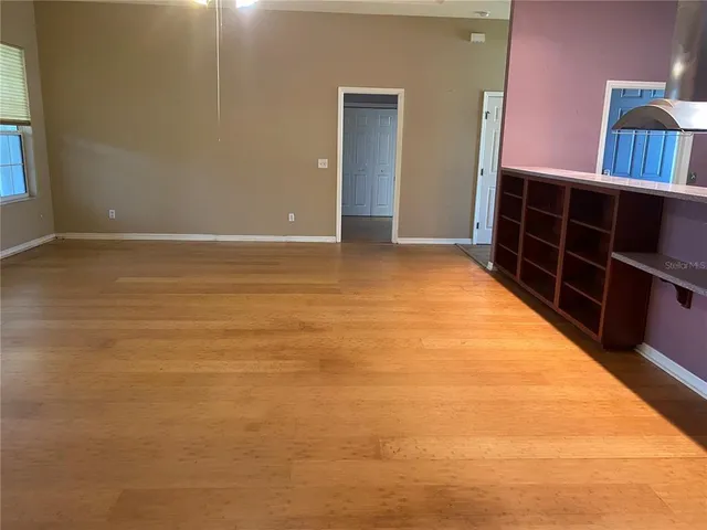 $300,000 | 208 Shepard Avenue, Dundee, FL 33838