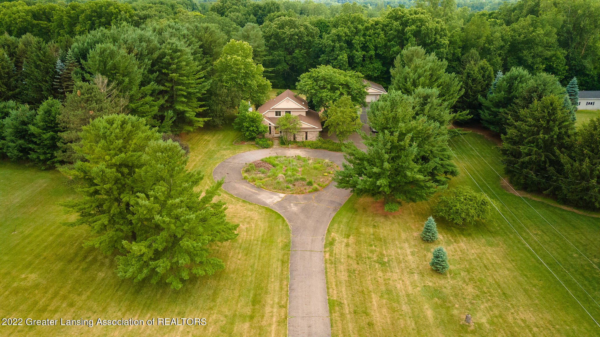 1095 West Columbia Road Mason, MI 48854 - Photo 45 of 53 1095_W_Columbia_CASSIE-20