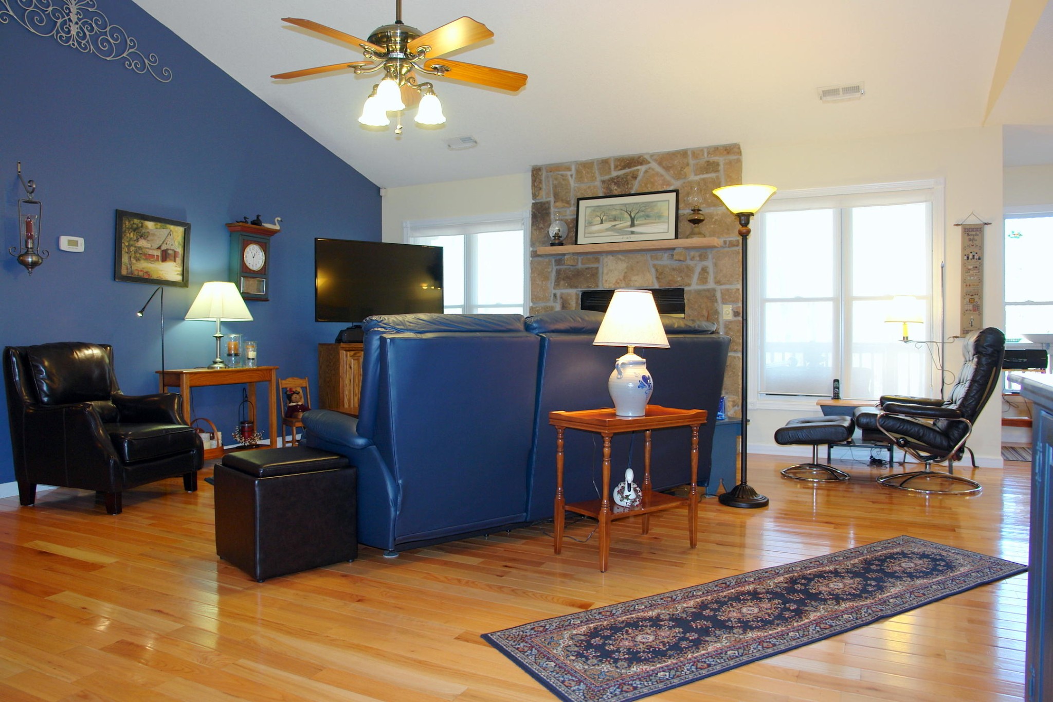 27 Reeves Place Monterey, TN 38574 - Photo 4 of 40 Gallery Image 4