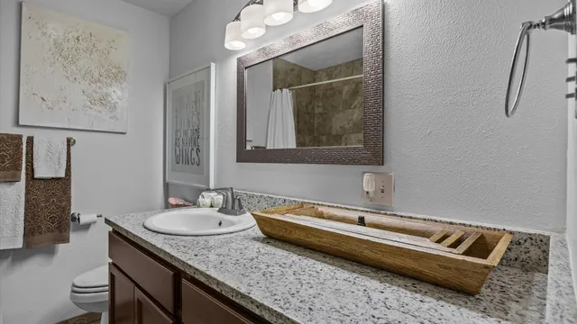 $499,900 | 2387 Broadway, Grand Junction, CO 81507