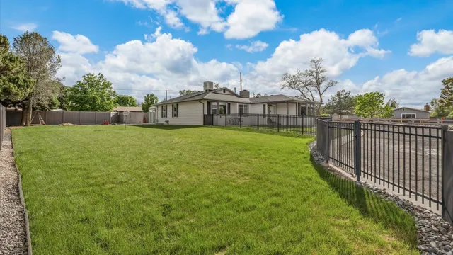 $499,900 | 2387 Broadway, Grand Junction, CO 81507