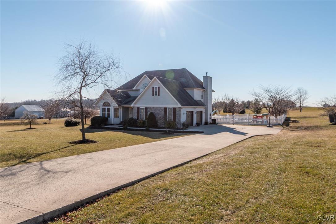 513 Mt Pleasant Road Bangor, PA 18013 - Photo 4 of 50 Gallery Image 4