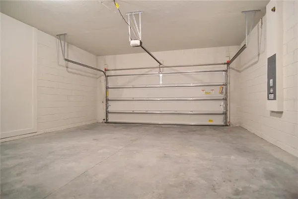 $2,700 | 1419 Eucalyptus Way, Davenport, FL 33837
