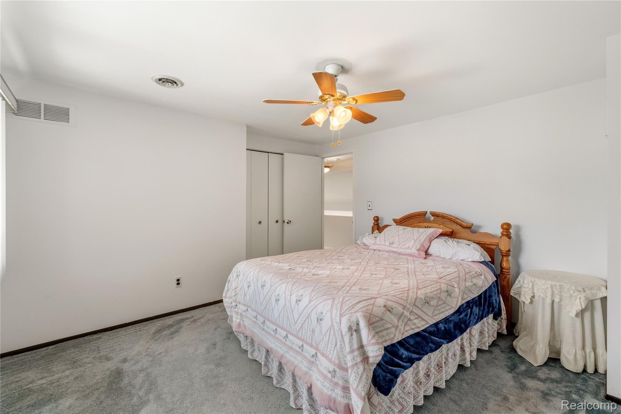 42352 Park Ridge Road Novi, MI 48375 - Photo 27 of 40 42352 Park Ridge0023.jpg