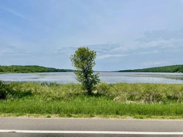 $89,900 | T134 R37 Sec 30 / Highway, Deer Creek, MN 56527