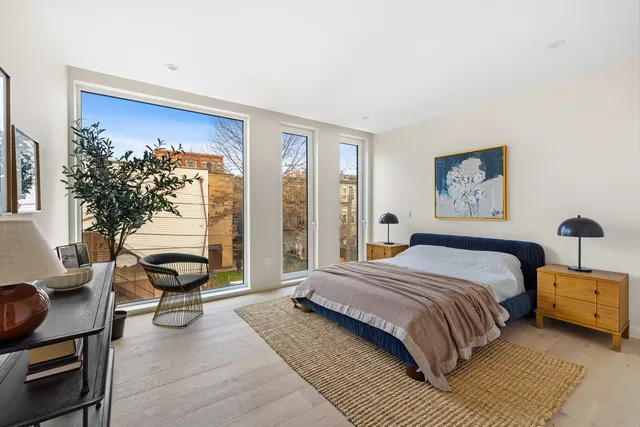 $1,445,000 | 109 Devoe Street, Unit 4 | Williamsburg
