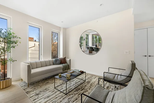 $1,445,000 | 109 Devoe Street, Unit 4 | Williamsburg