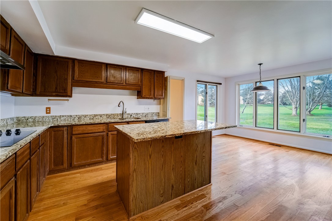 35 Copper Woods Pittsford, NY 14534 - Photo 13 of 48