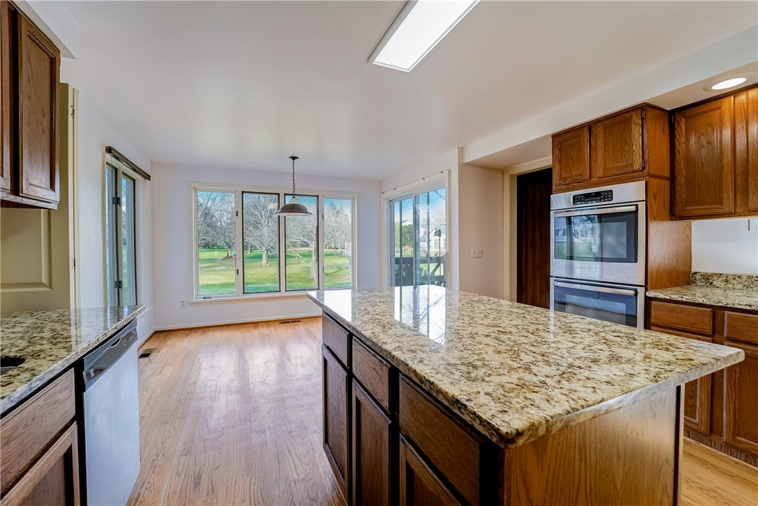 35 Copper Woods Pittsford, NY 14534 - Photo 10 of 48