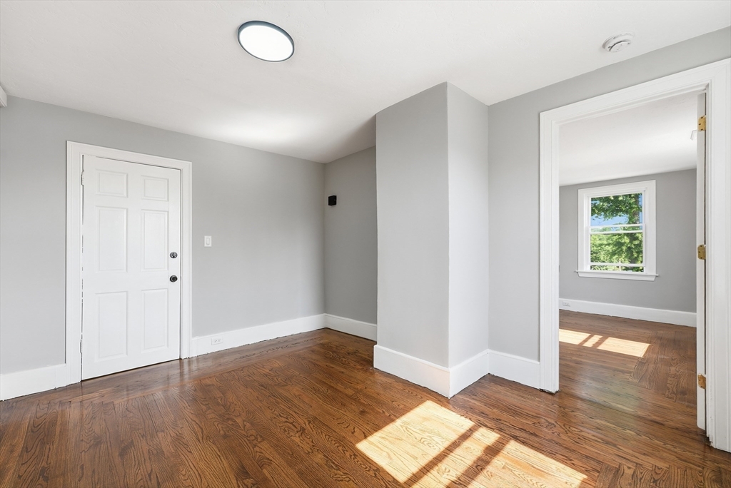 342 Front Street, Unit 2L Chicopee, MA 01013 - Photo 4 of 28 Gallery Image 4