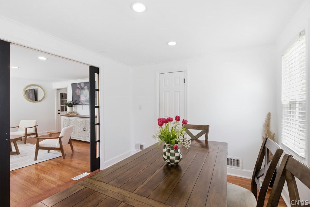 219 South Terry Road Syracuse, NY 13219 - Photo 10 of 40