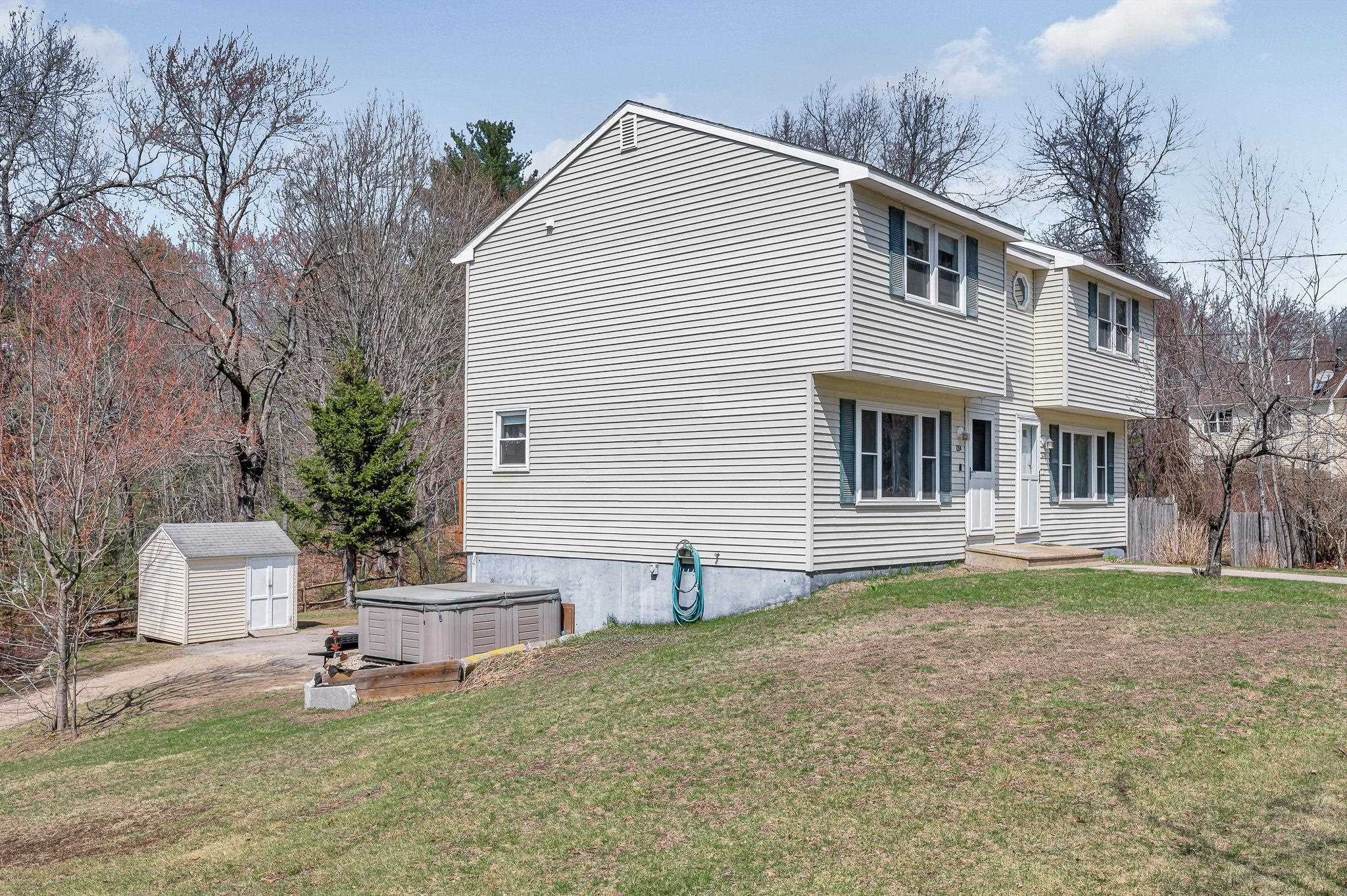 42 Barretts Hill Road, Unit A Hudson, NH 03051 - Photo 2 of 29