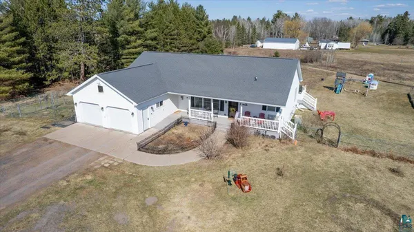 $575,000 | 4318 Valley Brook Road, Superior, WI 54880