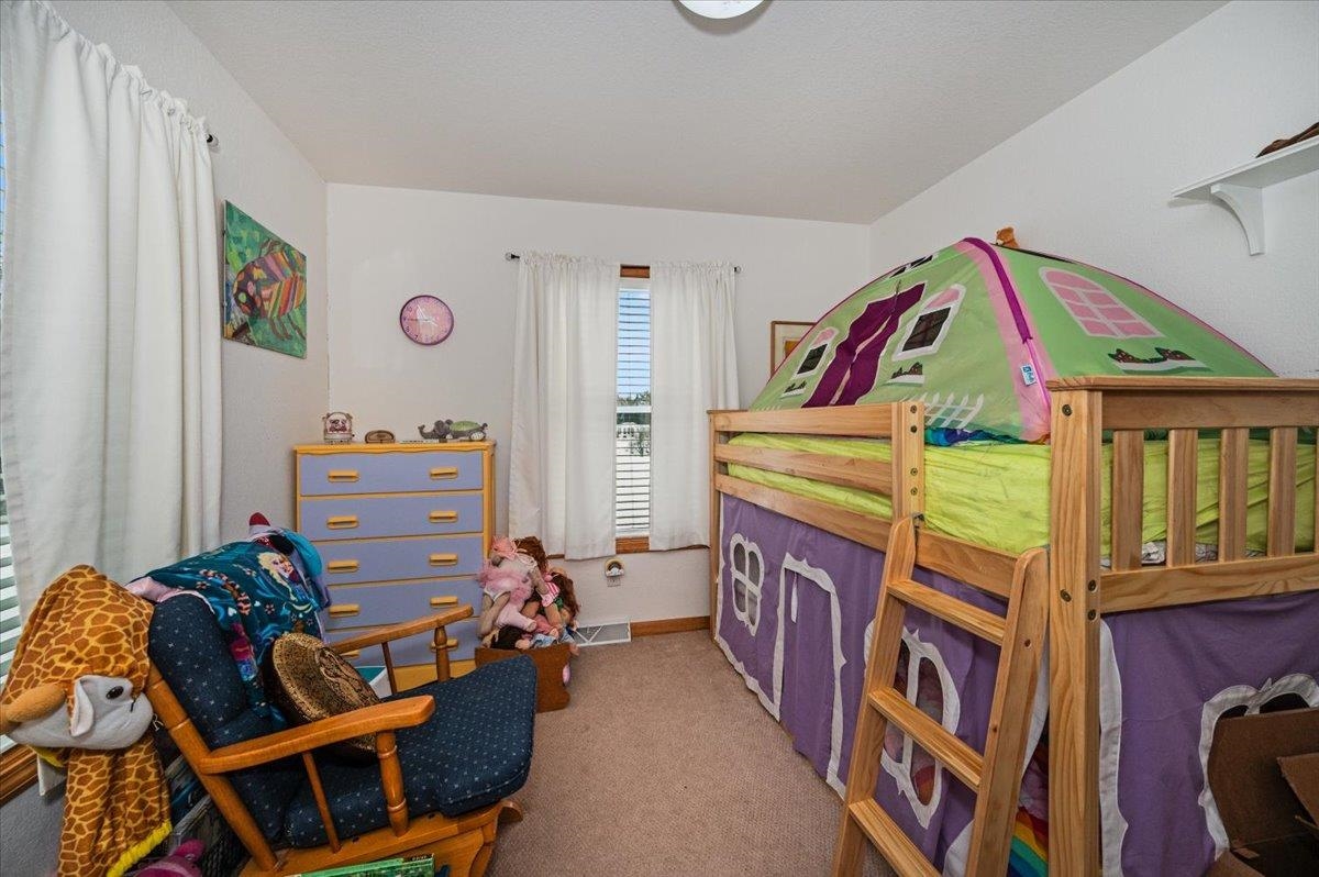 4318 Valley Brook Road Superior, WI 54880 - Photo 18 of 55