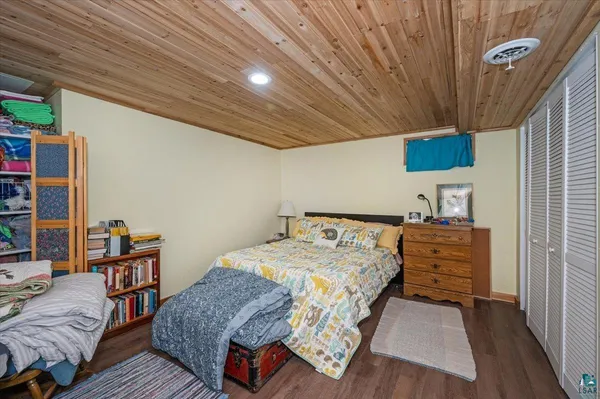 $610,000 | 4318 Valley Brook Road, Superior, WI 54880