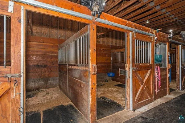 $610,000 | 4318 Valley Brook Road, Superior, WI 54880