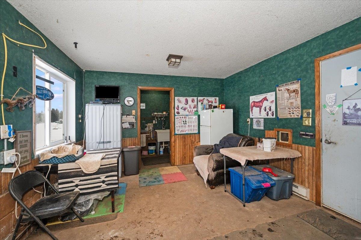 4318 Valley Brook Road Superior, WI 54880 - Photo 36 of 55