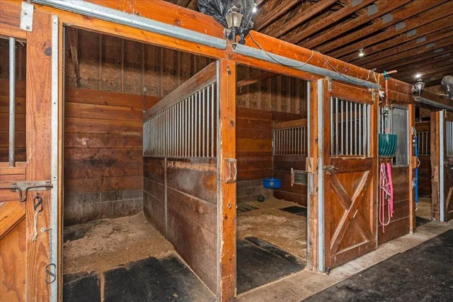 $650,000 | 4318 Valley Brook Road, Superior, WI 54880