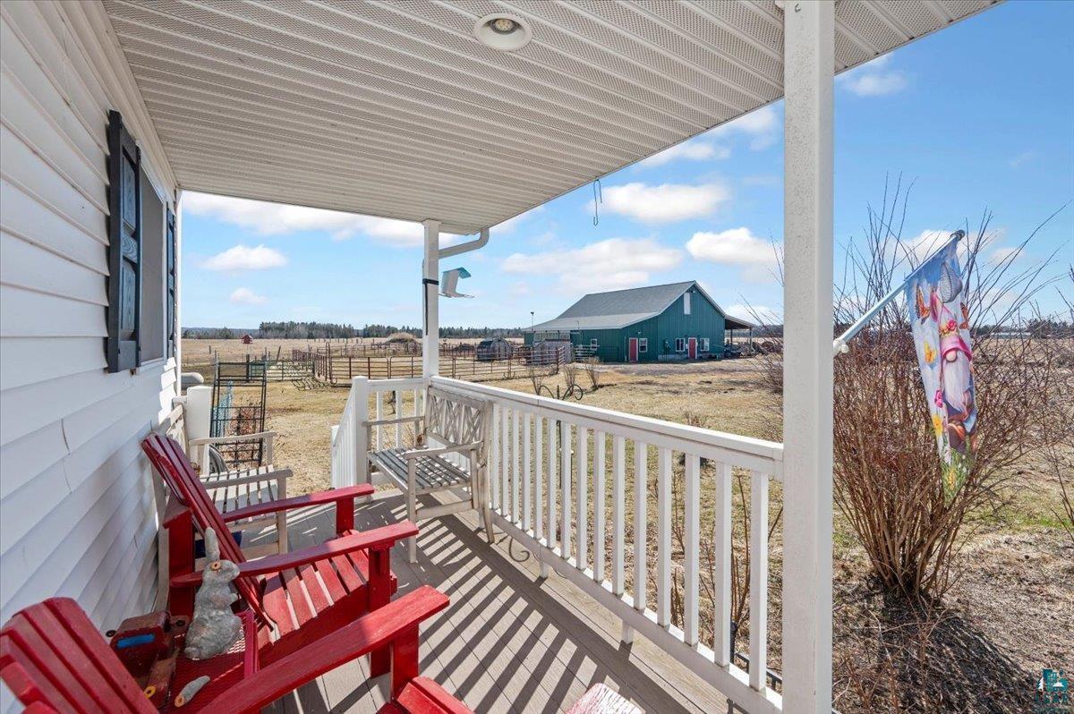4318 Valley Brook Road Superior, WI 54880 - Photo 4 of 68
