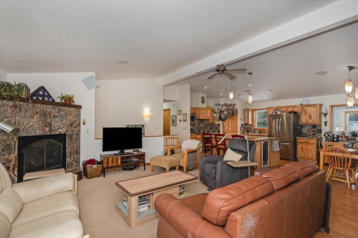 4318 Valley Brook Road Superior, WI 54880 - Photo 6 of 55