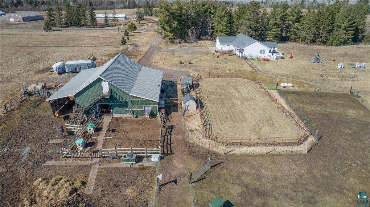 4318 Valley Brook Road Superior, WI 54880 - Photo 9 of 68