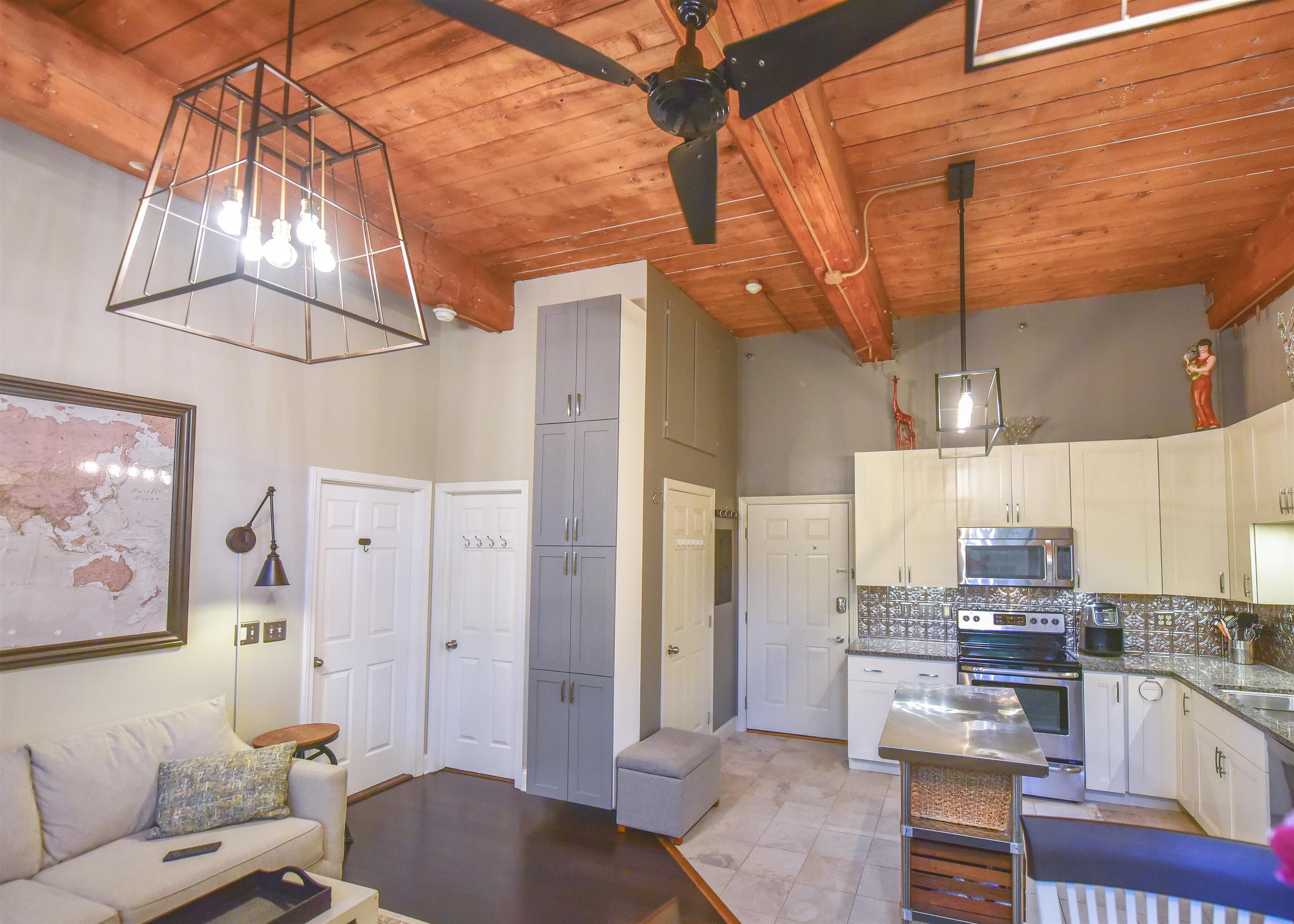 156 Front Street, Unit 111 Exeter, NH 03833 - Photo 16 of 18