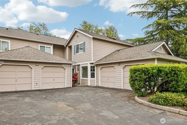 $468,000 | 7226 Northeast 171st Lane, Kenmore, WA 98028