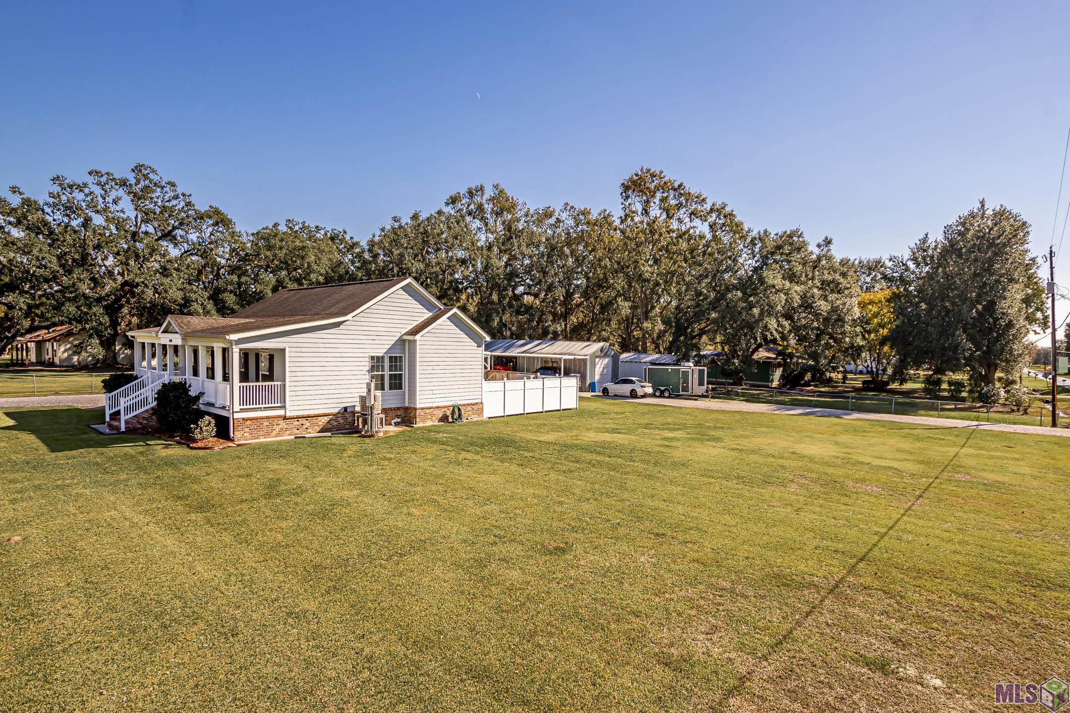 44299 Gold Place Road St. Amant, LA 70774 - Photo 17 of 27 Gallery Image 17