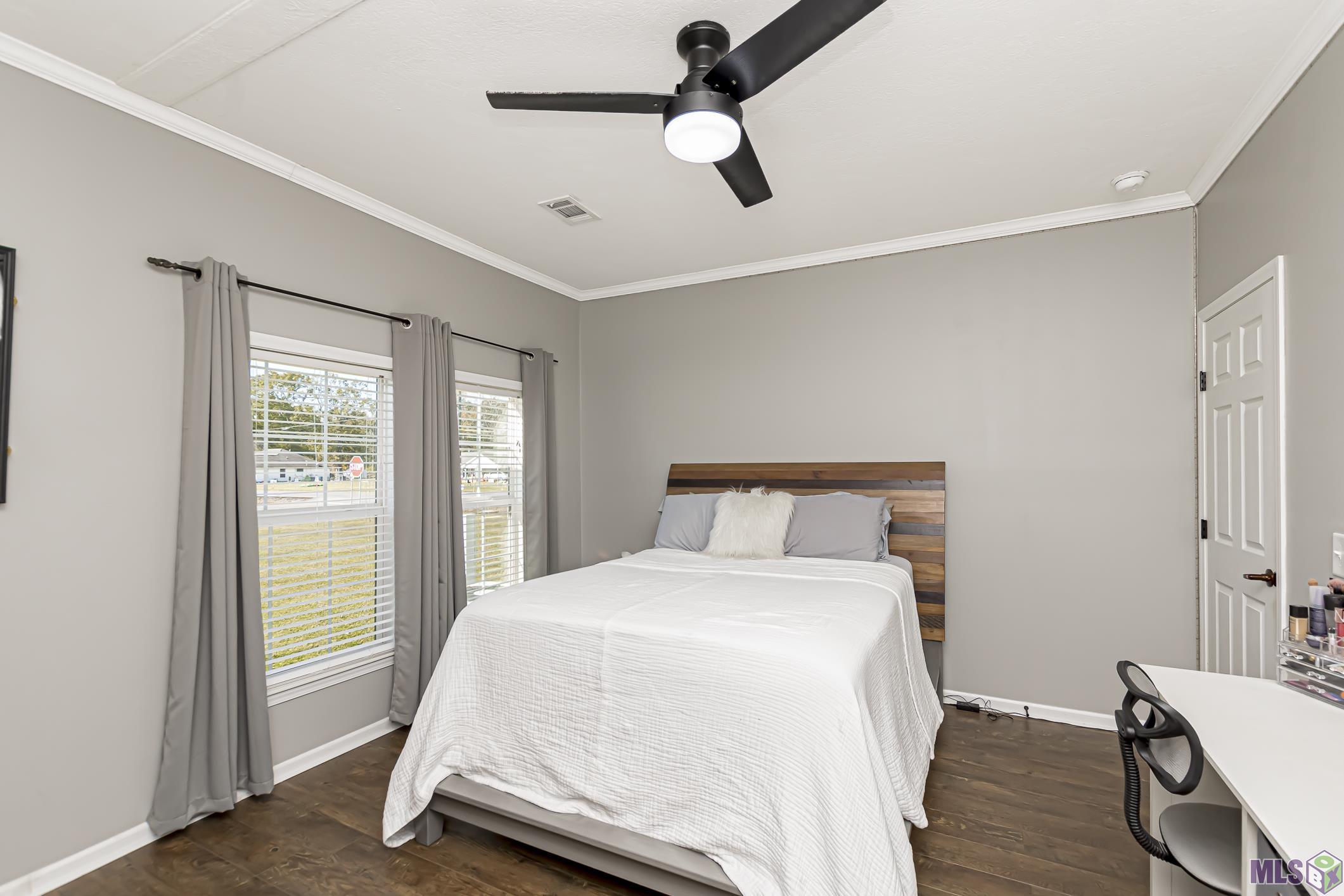 44299 Gold Place Road St. Amant, LA 70774 - Photo 10 of 27 Gallery Image 10