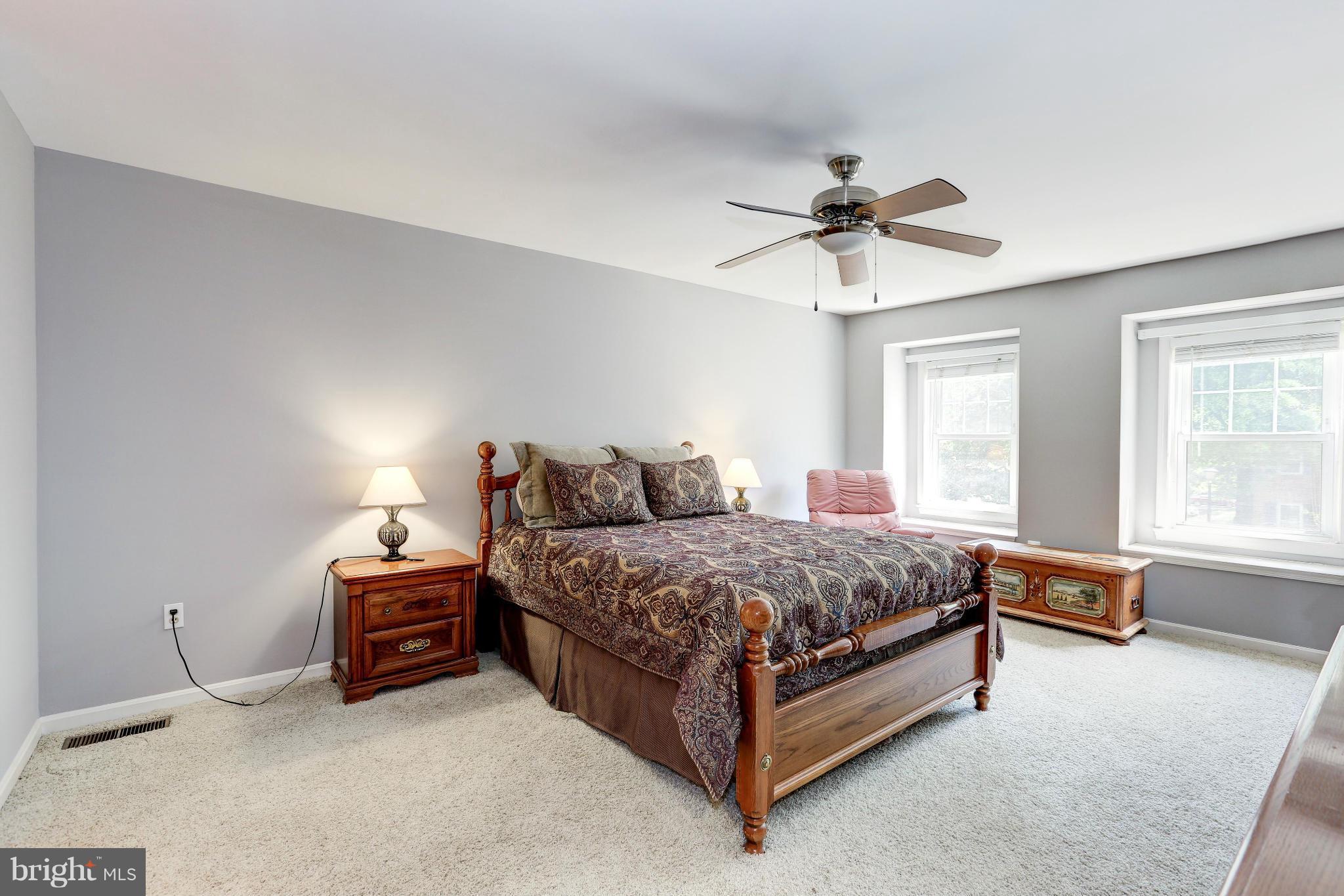 7024 Flax Street Springfield, VA 22152 - Photo 16 of 30 SPACIOUS MASTER BEDROOM