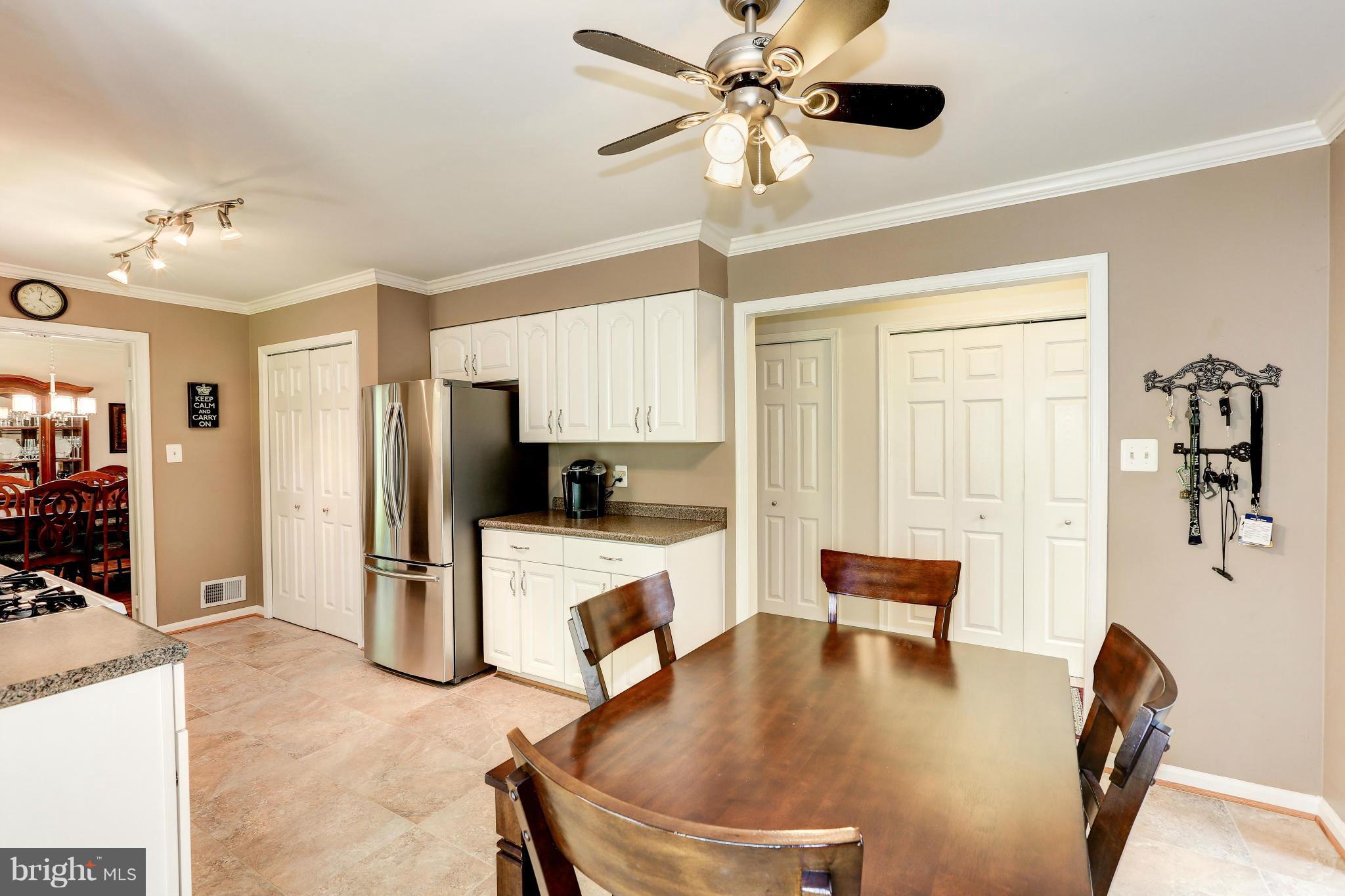 7024 Flax Street Springfield, VA 22152 - Photo 10 of 30 BREAKFAST AREA, FLOORING 2015