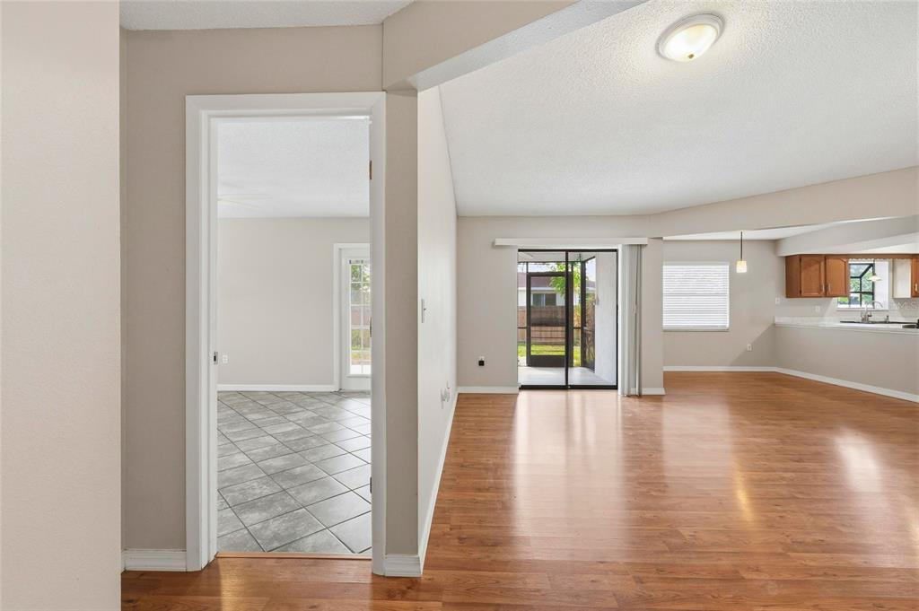 1163 Ringtail Road Venice, FL 34293 - Photo 8 of 48