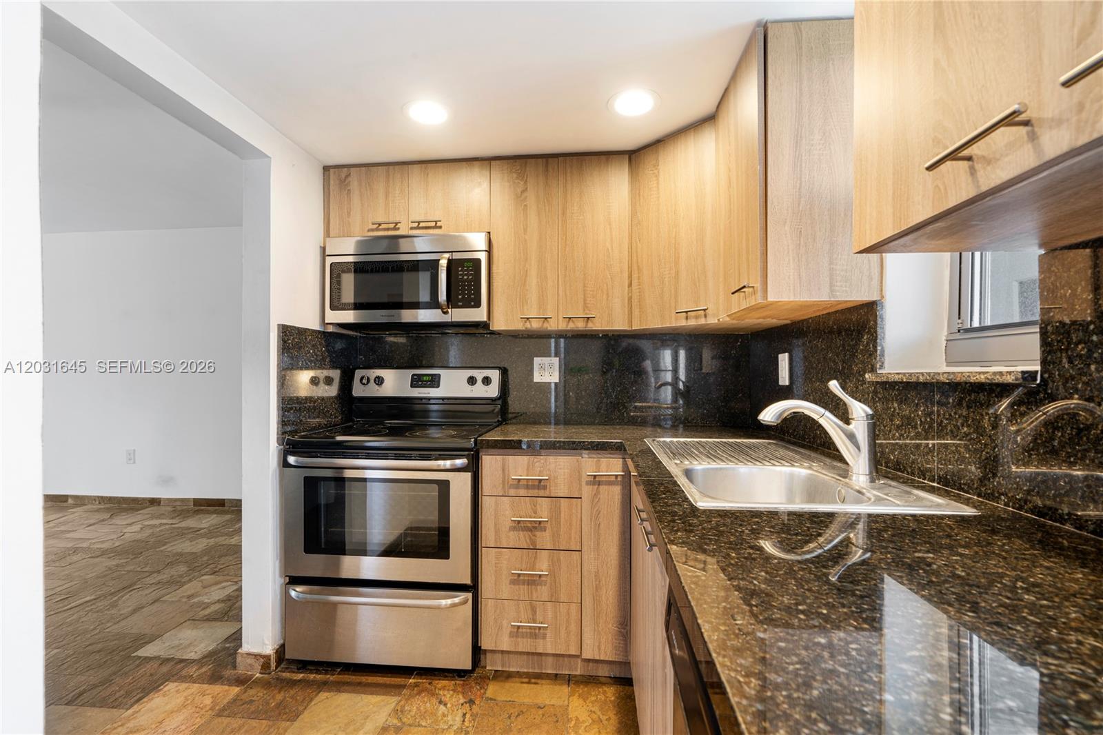 1674 Bay Road, Unit 301 Miami Beach, FL 33139 - Photo 8 of 20